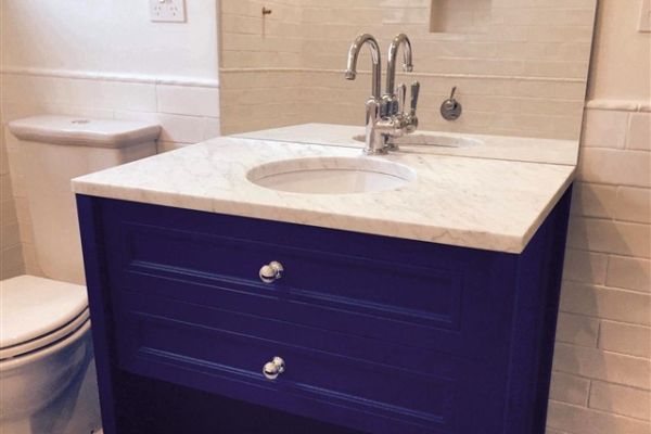 blue-shaker-vanity-3CF0F6EEB-CDD6-D95A-020D-BDA46C5E47A1.jpg