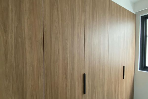 cairns-timbergrain-robes969C7500-6762-3F64-4F5C-7D3E1C5C56E3.jpg